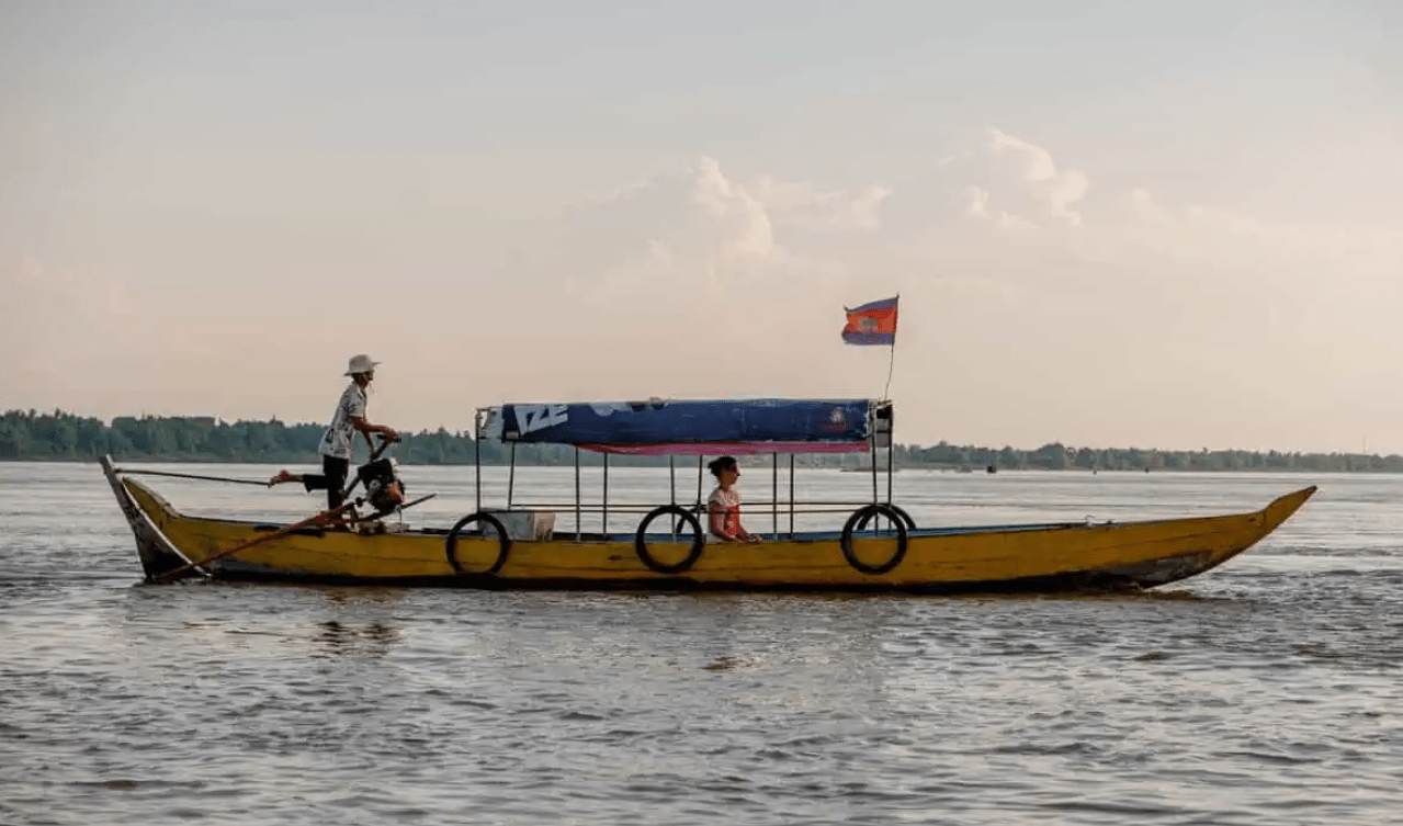 Discover Kratie in 2024: A Guide to Stunning Mekong Sunsets and Dolphin Watching Adventures